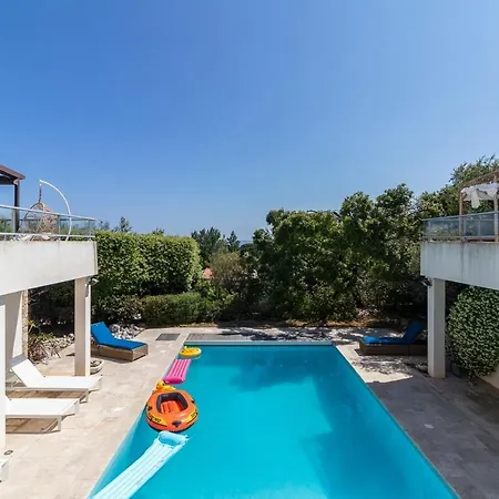 Villa Capuccino, Piscine, Jacuzzi Et Vue *