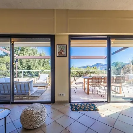 Capuccino, Piscine, Jacuzzi Et Vue * Calvi (Corsica)