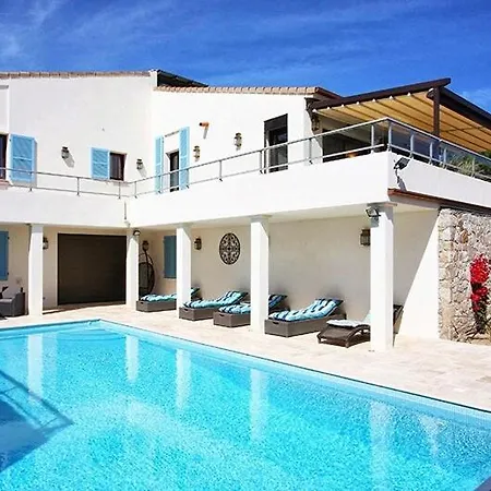 Capuccino, Piscine, Jacuzzi Et Vue *
