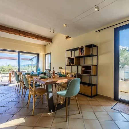 Capuccino, Piscine, Jacuzzi Et Vue Villa